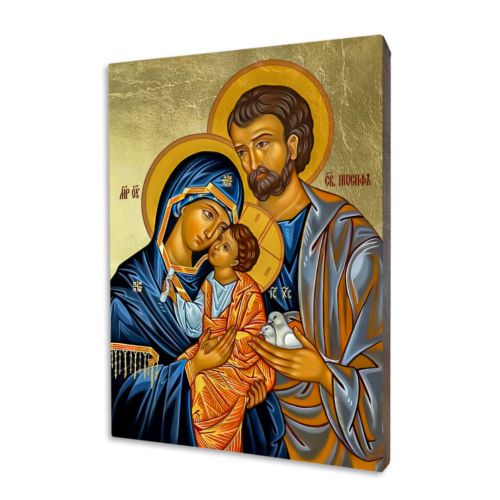 Holy Family icon on linden wood depicting the Virgin Mary, St Joseph and the Child Jesus against a gilded background
