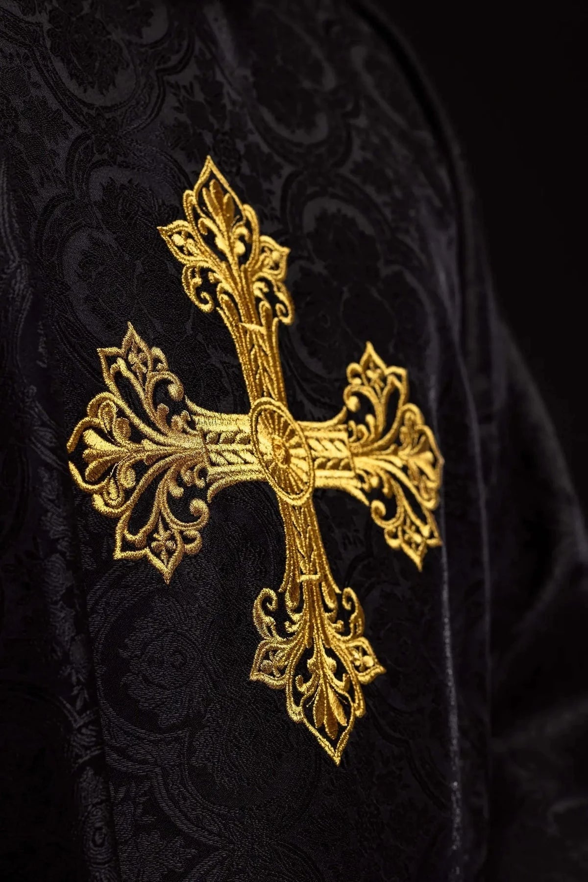 Black Jacquard Chasuble with Embroidered Cross - detail 3