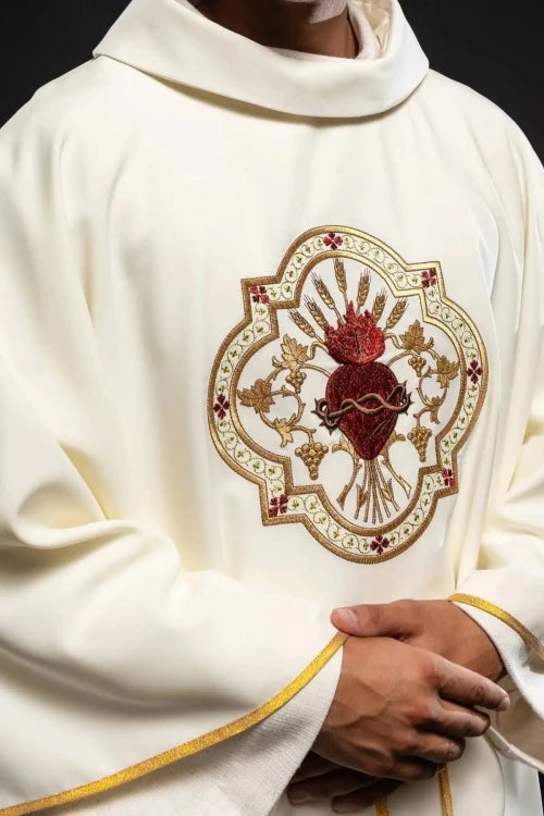 Ecru Chasuble with embroidered Sacred Heart and Eucharistic chalice — front view