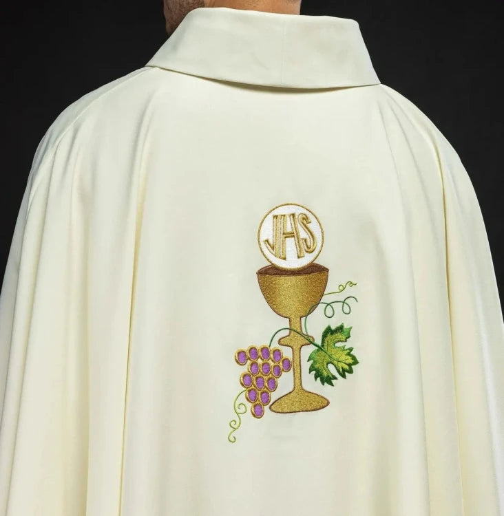 Ecru Chasuble with chalice, cross and grape embroidery — close-up detail