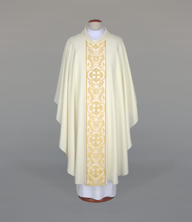Ecru Chasuble with elegant woven band — front view
