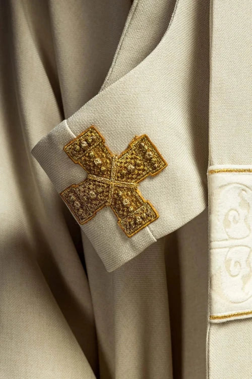 Ecru Chasuble with embroidered band and cross-decorated collar — vestment detail