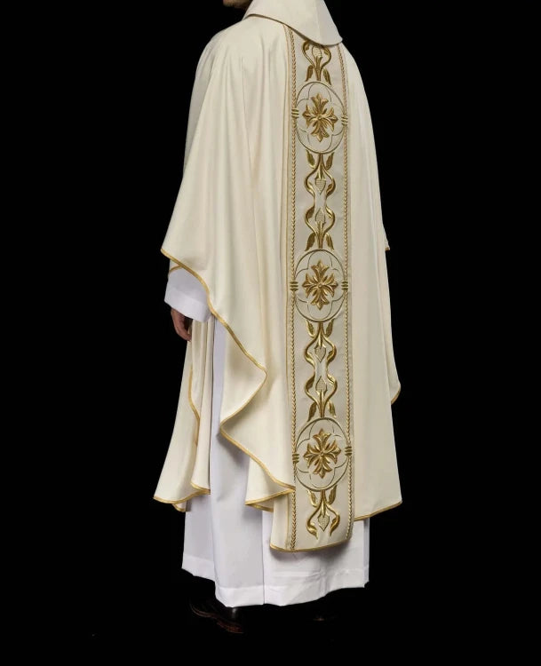Ecru Chasuble with embroidered band with cross motif – Variant II — collar detail