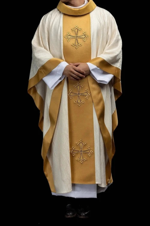 Ecru Chasuble with embroidered band with cross motif – Variant II — fabric detail
