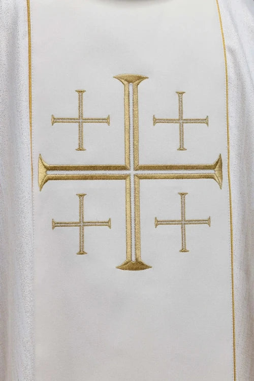 Ecru Chasuble with embroidered band with Jerusalem crosses — collar detail