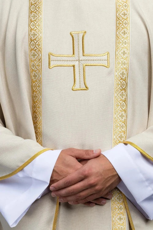 Ecru Chasuble with embroidered cross and jacquard bands — decoration detail