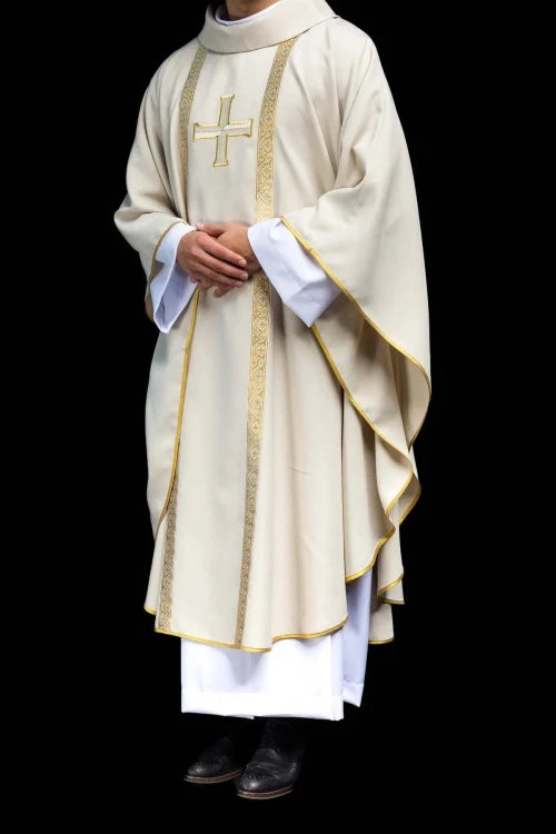 Ecru Chasuble with embroidered cross and jacquard bands — fabric detail