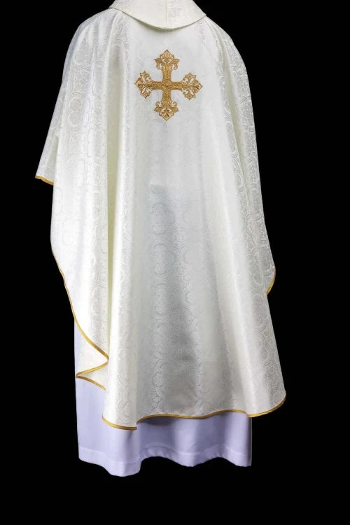 Ecru Chasuble with embroidered cross on jacquard fabric — full view
