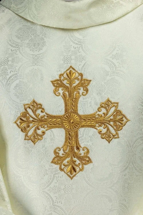 Ecru Chasuble with embroidered cross on jacquard fabric — decoration detail