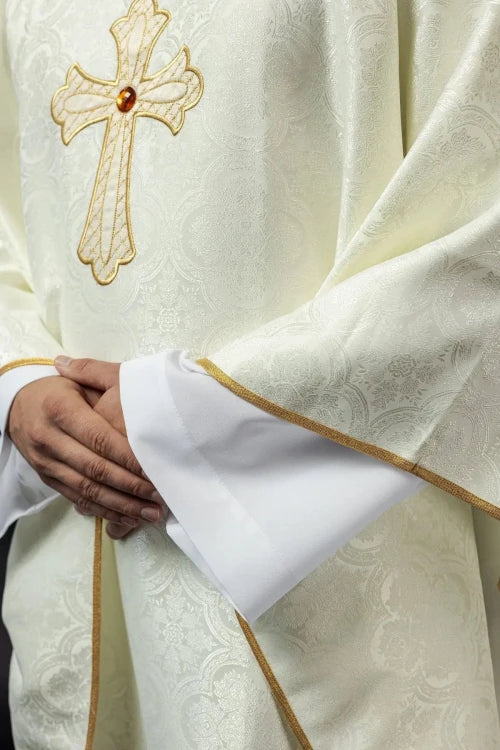 Ecru Chasuble with embroidered cross – Variant II — back view