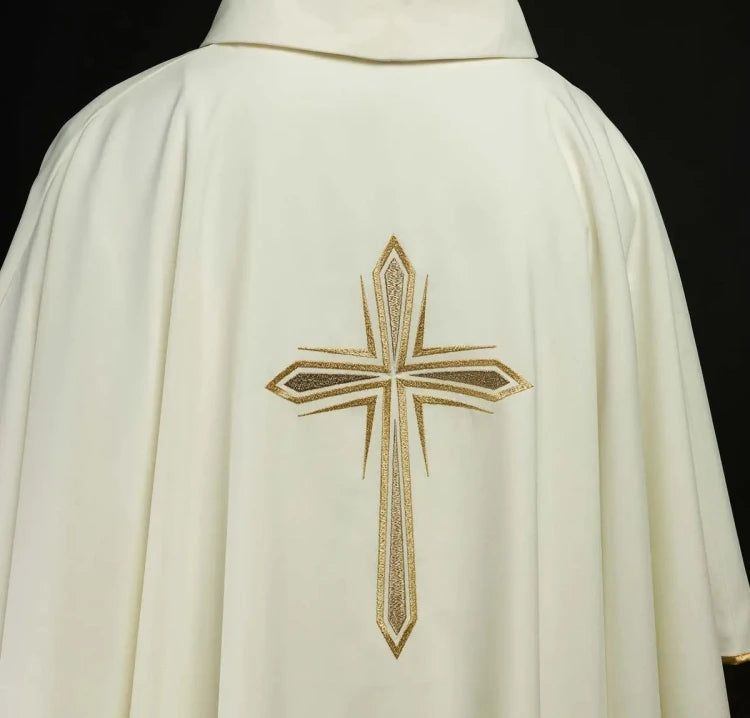 Ecru Chasuble with embroidered cross – Variant IV — side view