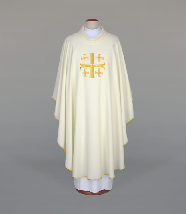 Ecru Chasuble with embroidered decoration — front view