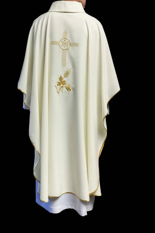 Ecru Chasuble with embroidered IHS monogram – Variant II — collar detail