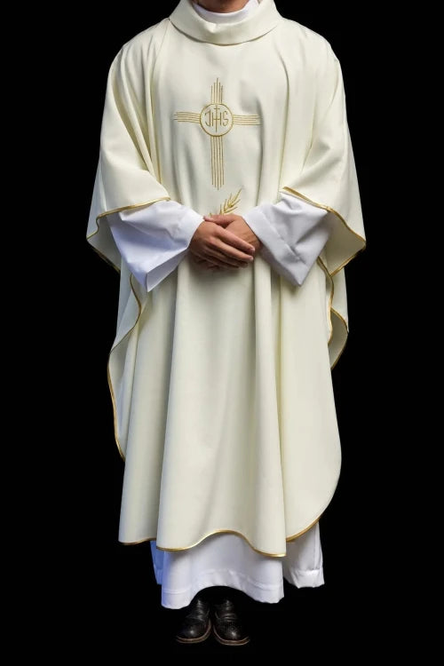 Ecru Chasuble with embroidered IHS monogram – Variant II — fabric detail