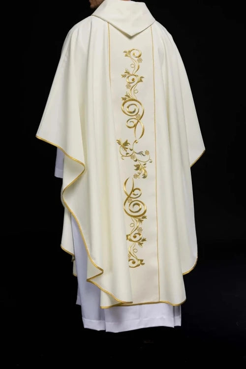 Ecru Chasuble with embroidered IHS monogram – Variant II — fabric detail