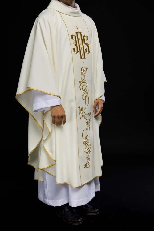 Ecru Chasuble with embroidered IHS monogram – Variant II — vestment detail