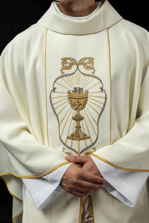 Ecru Chasuble with embroidered IHS monogram – Variant IV — decoration detail