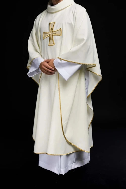Ecru Chasuble with embroidered IHS monogram – Variant V — collar detail