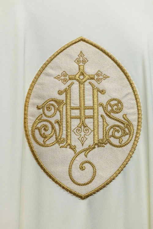 Ecru Chasuble with embroidered IHS monogram – Variant VII — decoration detail