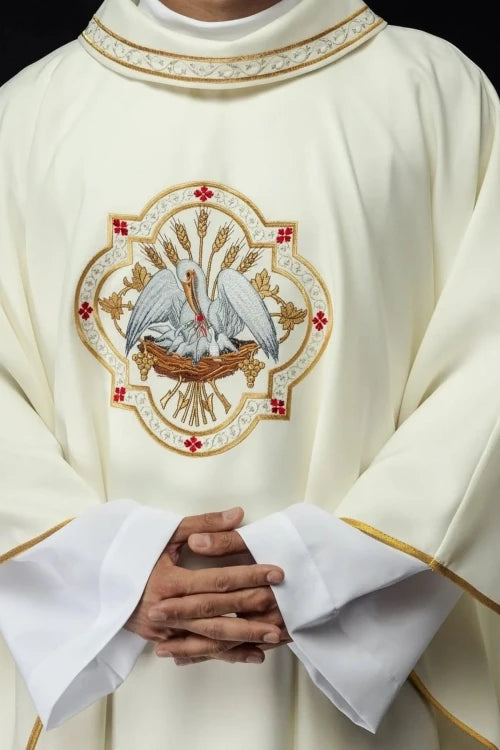 Ecru Chasuble with embroidered pelican motif — front view