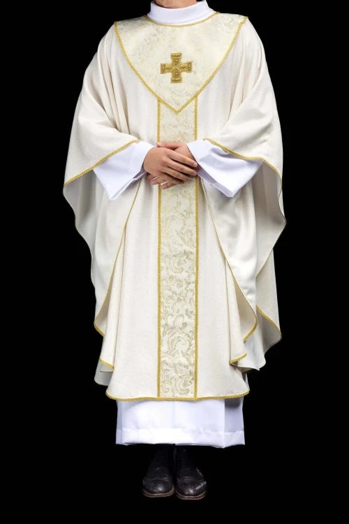 Ecru Chasuble with gold cross and jacquard fabric — vestment detail