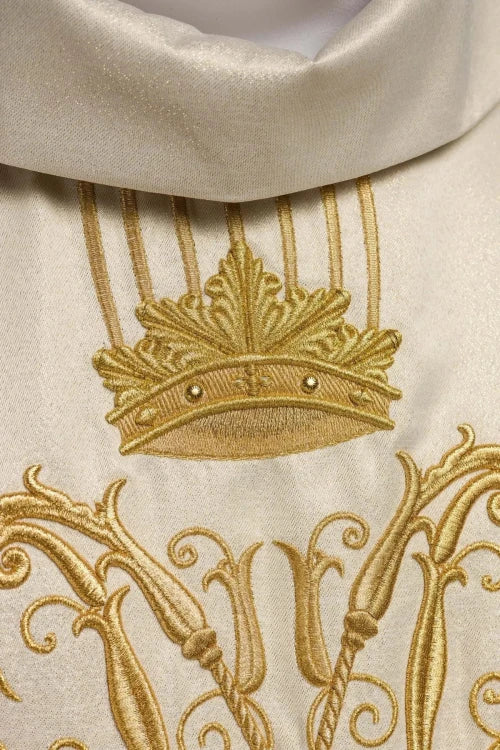 Ecru Chasuble with hand-applied Marian decoration with natural stones — close-up detail