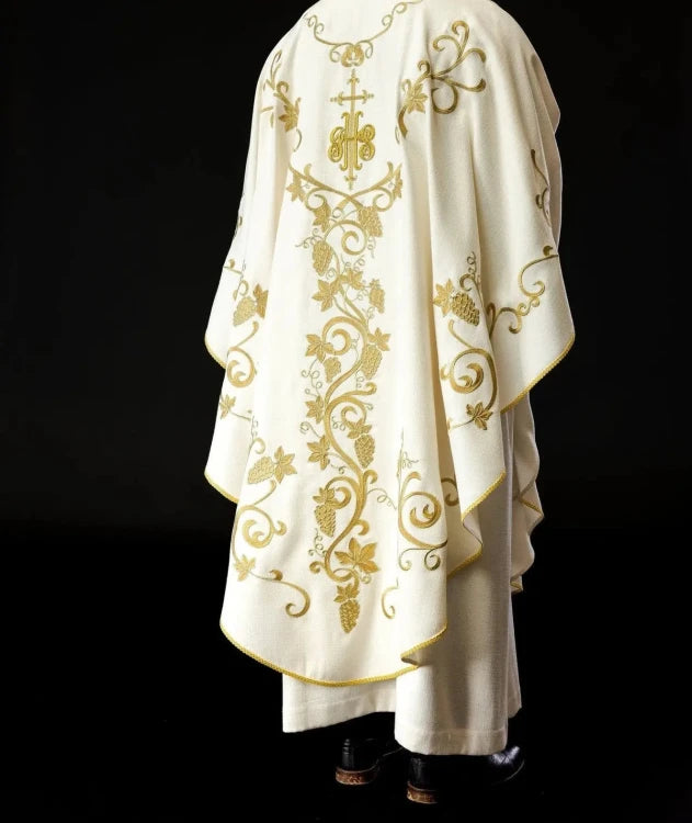 Ecru Chasuble with IHS, grapes and wheat embroidery — fabric detail