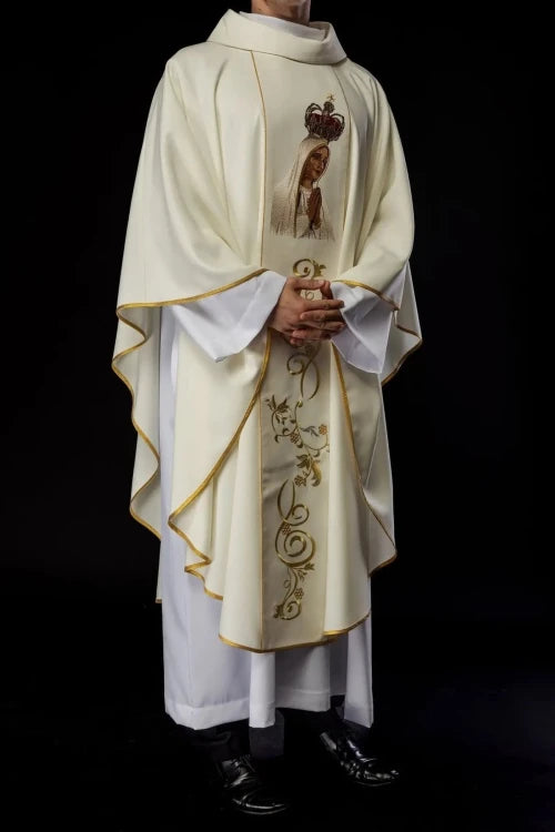 Ecru Chasuble with image of Our Lady of Fatima — collar detail