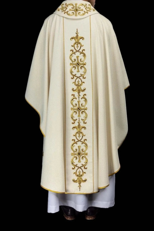 Ecru Chasuble with Marian embroidery — vestment detail