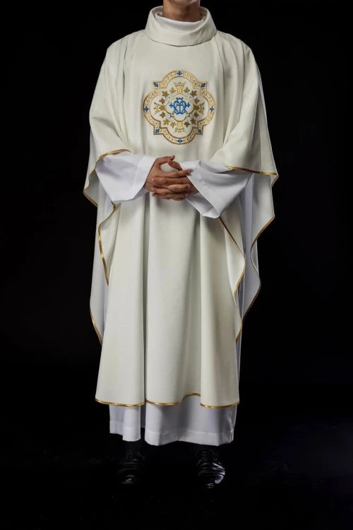 Ecru Chasuble with Marian embroidery – Variant II — collar detail