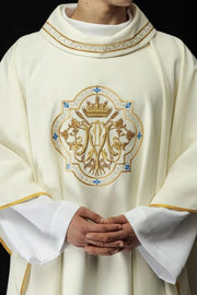 Ecru Chasuble with Marian embroidery – Variant III — front view