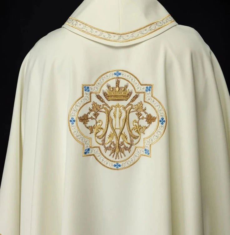 Ecru Chasuble with Marian embroidery – Variant III — collar detail