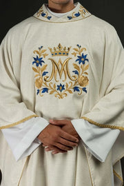 Ecru Chasuble with Marian embroidery – Variant IV — front view