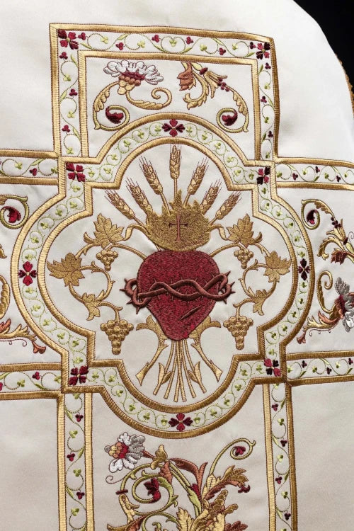 Ecru Chasuble with Roman cut and Sacred Heart embroidery — full view