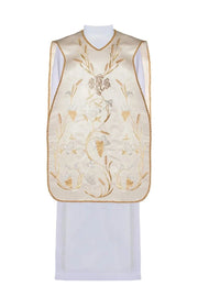 Ecru Chasuble with Roman cut with IHS, wheat and grape motifs — front view