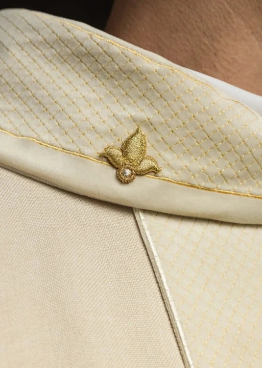 Ecru Chasuble with velvet band with embroidered crosses – Variant II — close-up detail
