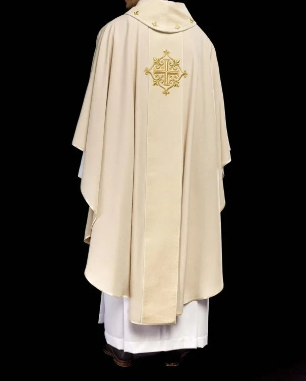 Ecru Chasuble with velvet band with embroidered crosses – Variant II — fabric detail