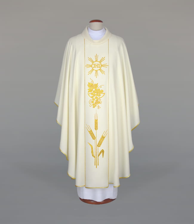 Ecru Chasuble with woven decorative band – Variant II — front view