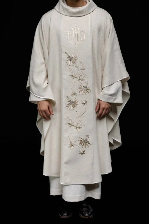 Ecru Chasuble with embroidered IHS monogram — full view