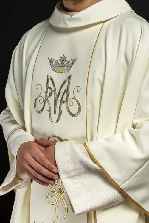 Ecru Chasuble with embroidered Marian band — fabric detail