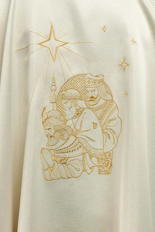 Ecru Chasuble with embroidered Three Magi — decoration detail