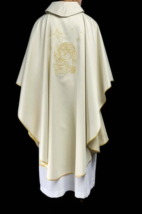 Ecru Chasuble with embroidered Three Magi — fabric detail