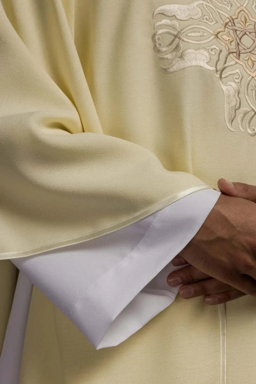 Ecru Chasuble with embroidered cross – Variant II — back view