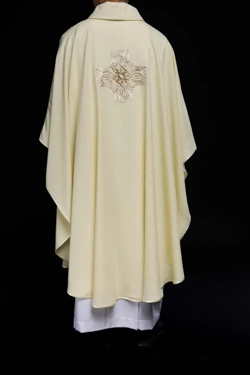Ecru Chasuble with embroidered cross – Variant II — collar detail