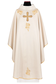 Ecru Chasuble with embroidered cross – Variant V — front view
