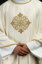 Ecru Chasuble with embroidered cross – Variant VII — front view