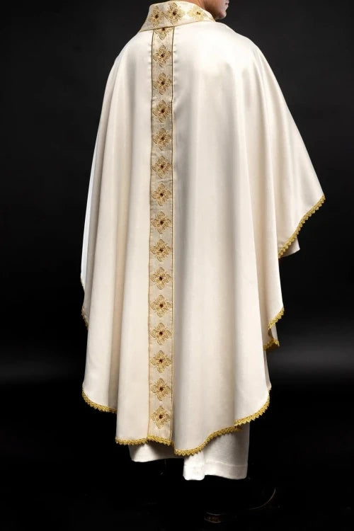 Ecru Chasuble with embroidered band with cross motif – Variant II — close-up detail