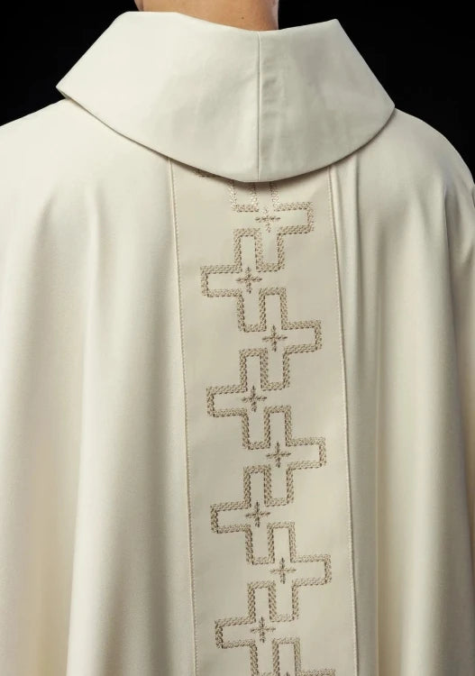 Ecru Chasuble with embroidered band with cross motif – Variant IV — close-up detail