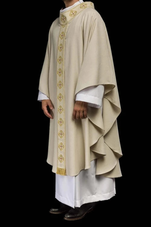 Ecru Chasuble with embroidered band with cross motif – Variant V — additional view
