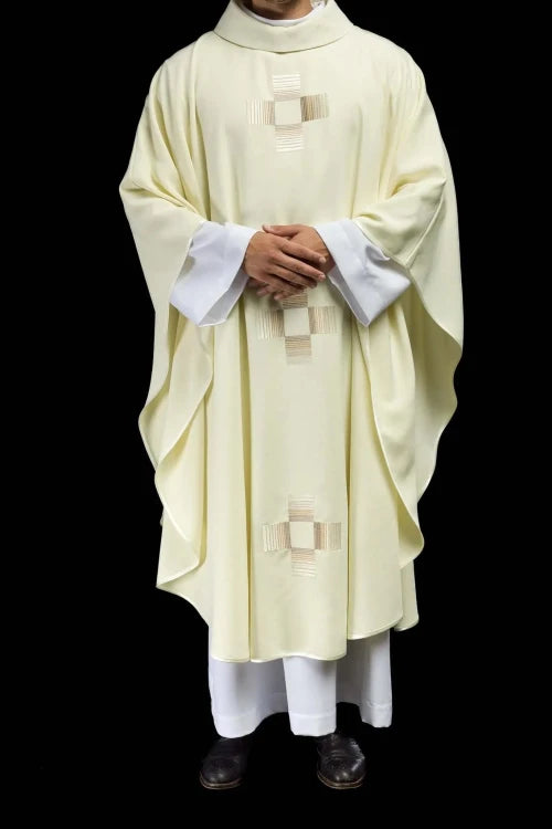 Ecru Chasuble with embroidered crosses – Variant III — full view